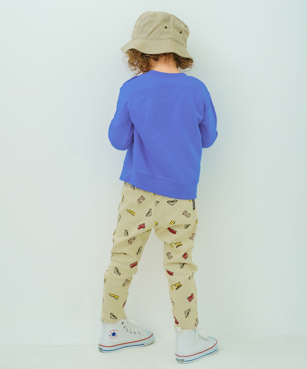 ベビー服 男の子 はたらく車ワッペン裏毛トレーナー ブルー(61) モデル画像全身