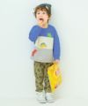 ベビー服 男の子 恐竜ワッペン ポケットつき 裏毛トレーナー ブルー(61) モデル画像全身