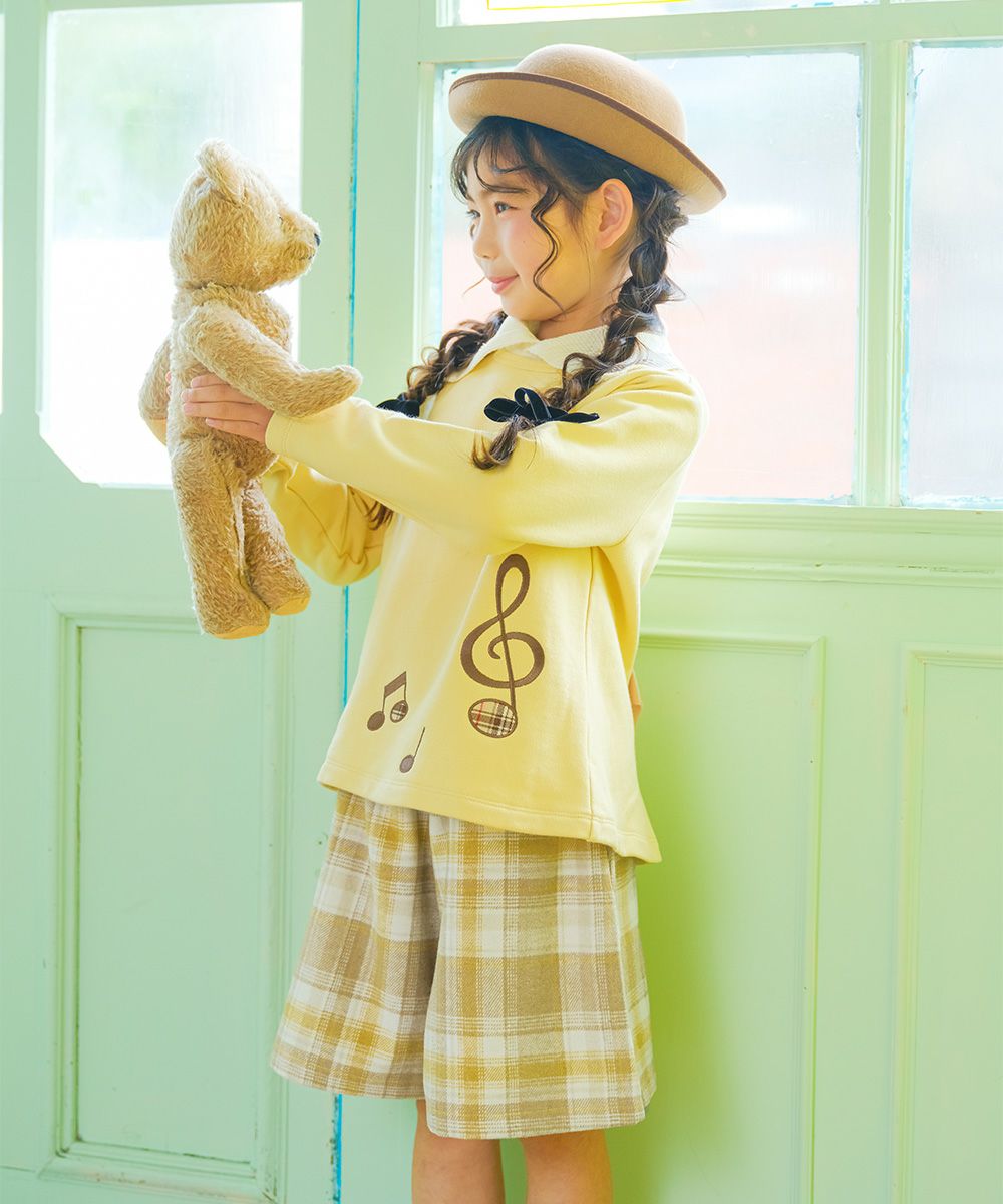 子供服 女の子 チェック柄 裏地付き 厚手 キュロットパンツ イエロー(04) モデル画像アップ
