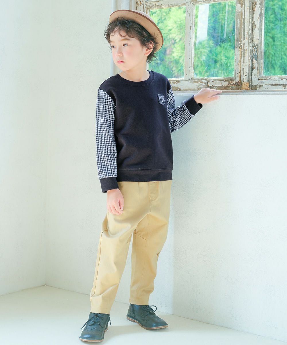 子供服 男の子 子ども服 こども キッズ ストレッチツイル ウエストゴム ポケットマチつき テーパードパンツ ベージュ(51) モデル画像4