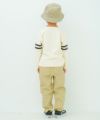 子供服 男の子 綿100％ バイク ロゴ フロッキープリントTシャツ オフホワイト(11) モデル画像全身