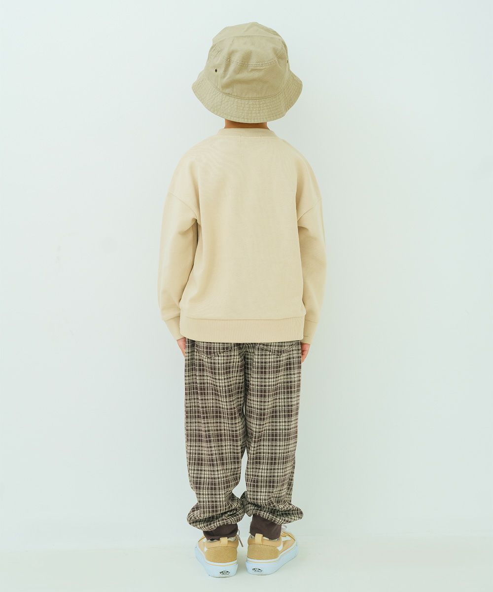 子供服 男の子 バイク ロゴ 乗り物刺繍 ドロップ袖 裏毛トレーナー ベージュ(51) モデル画像3