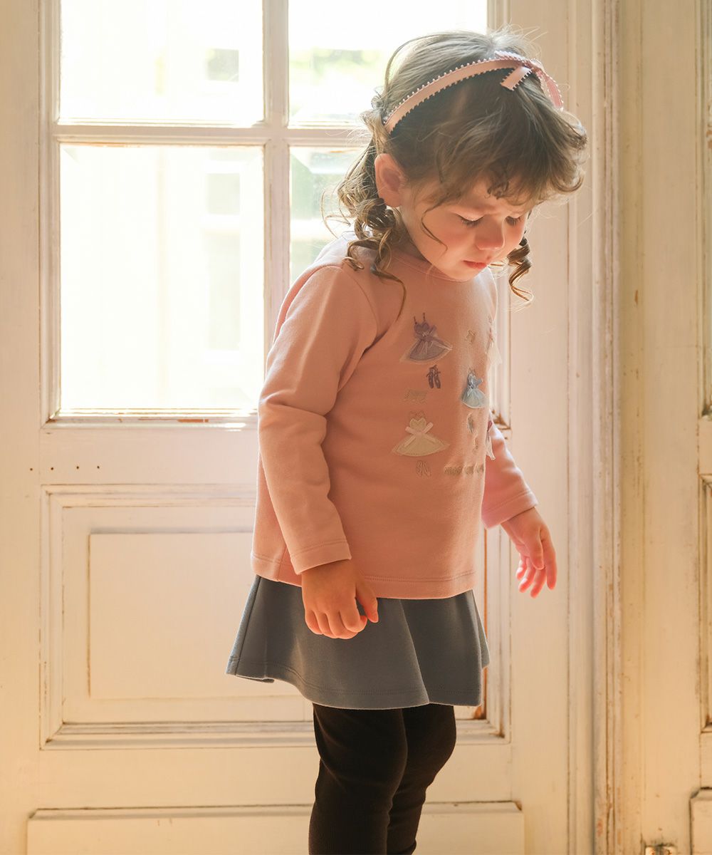 ベビー服 女の子 音符刺繍 10分丈スカッツ ブルー(61) モデル画像2