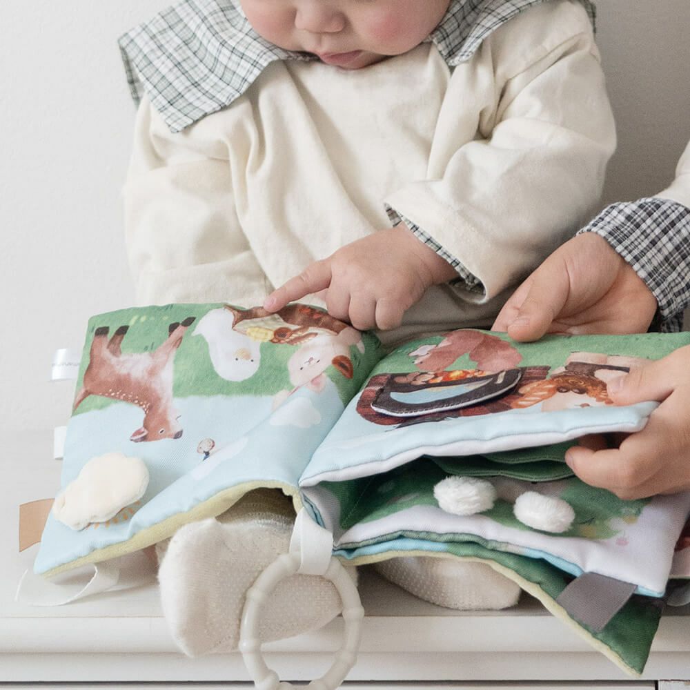 ぬのえほん こぐまくんの焼きたてパン　cocory friends 15