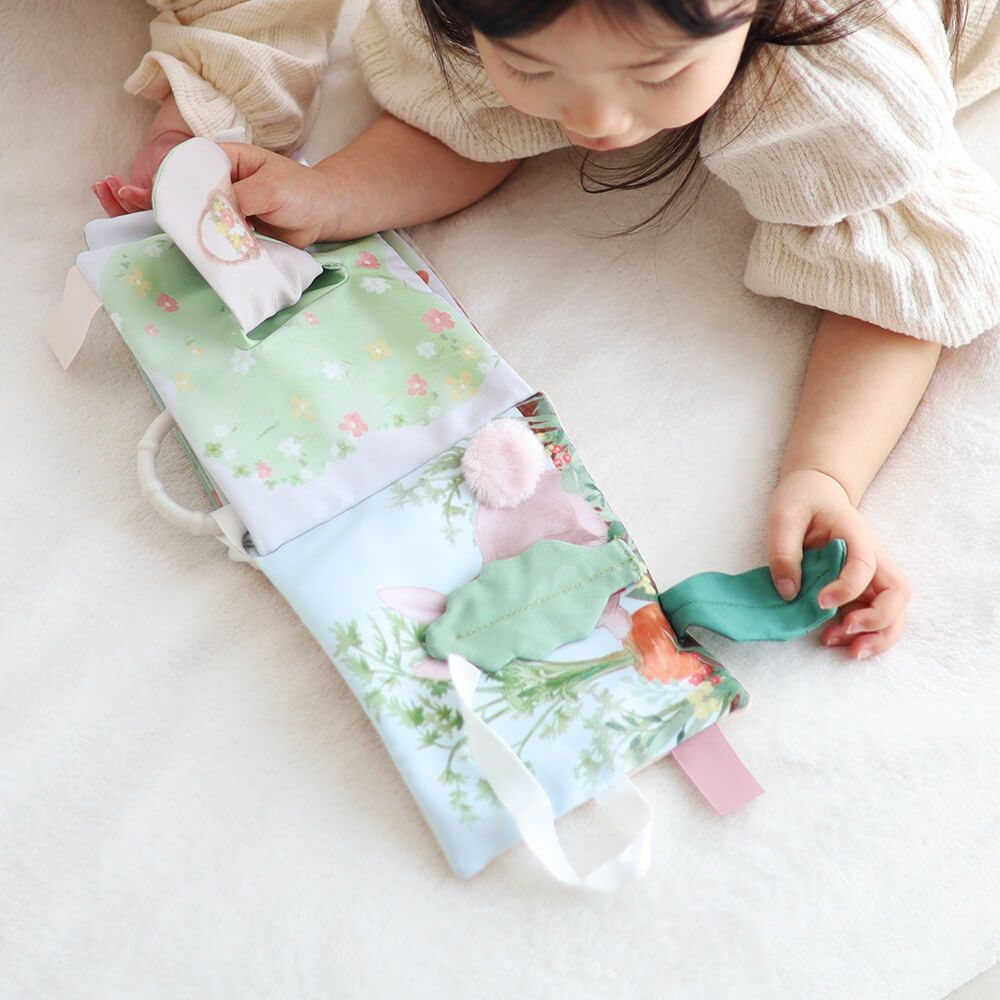 ぬのえほん うさぎたちのお茶会　cocory friends 10