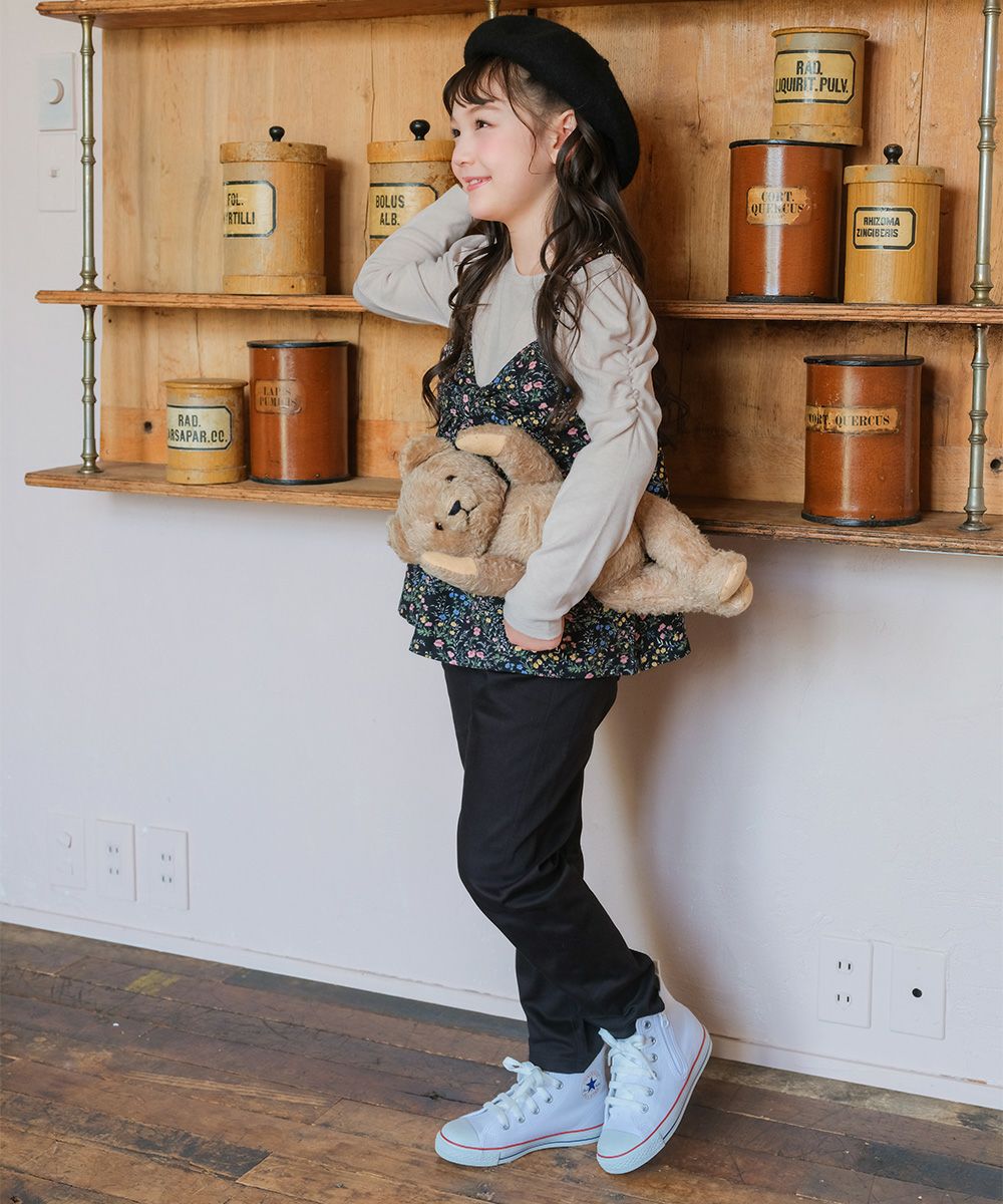 子供服 女の子 ストレッチツイル リボンロゴ刺? ロングパンツ ブラック(00) モデル画像アップ