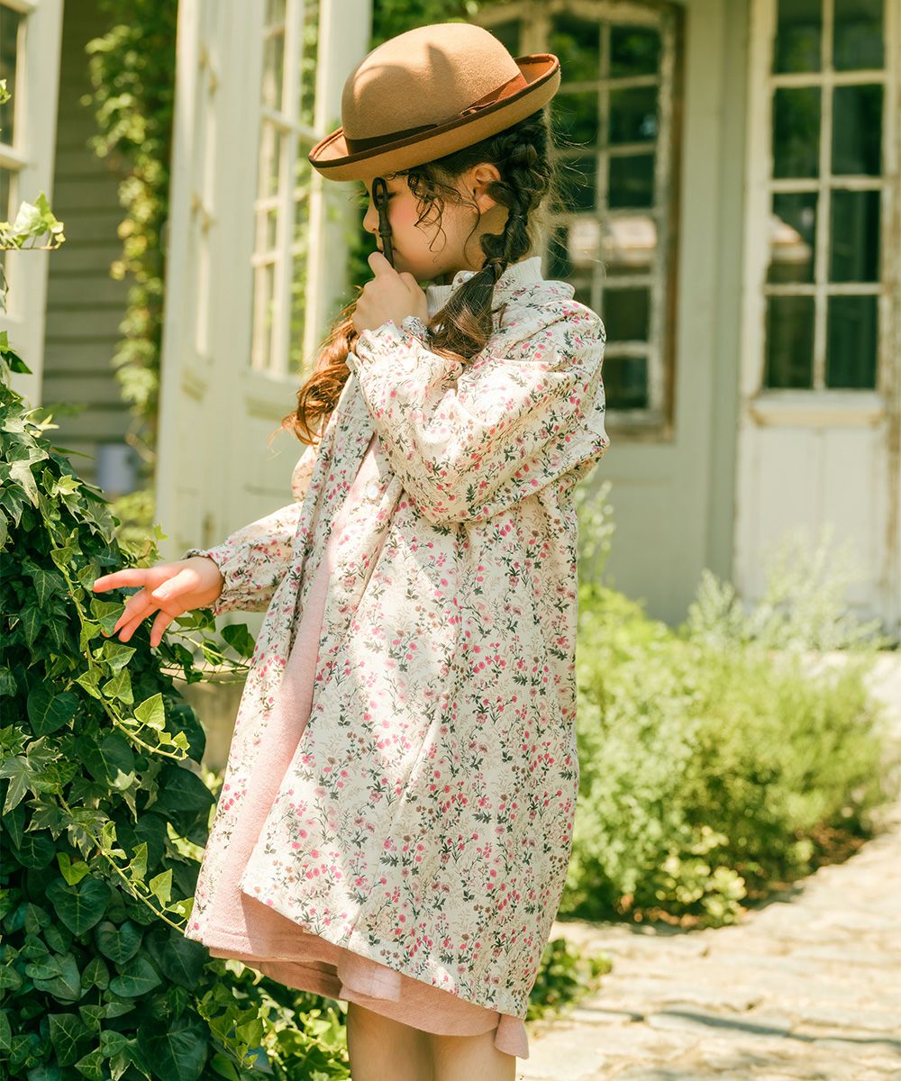 ベビー服 女の子 花柄 ボタン開き ワンピース アイボリー(12) モデル画像2