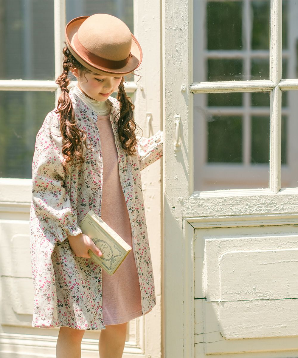 ベビー服 女の子 花柄 ボタン開き ワンピース アイボリー(12) モデル画像3