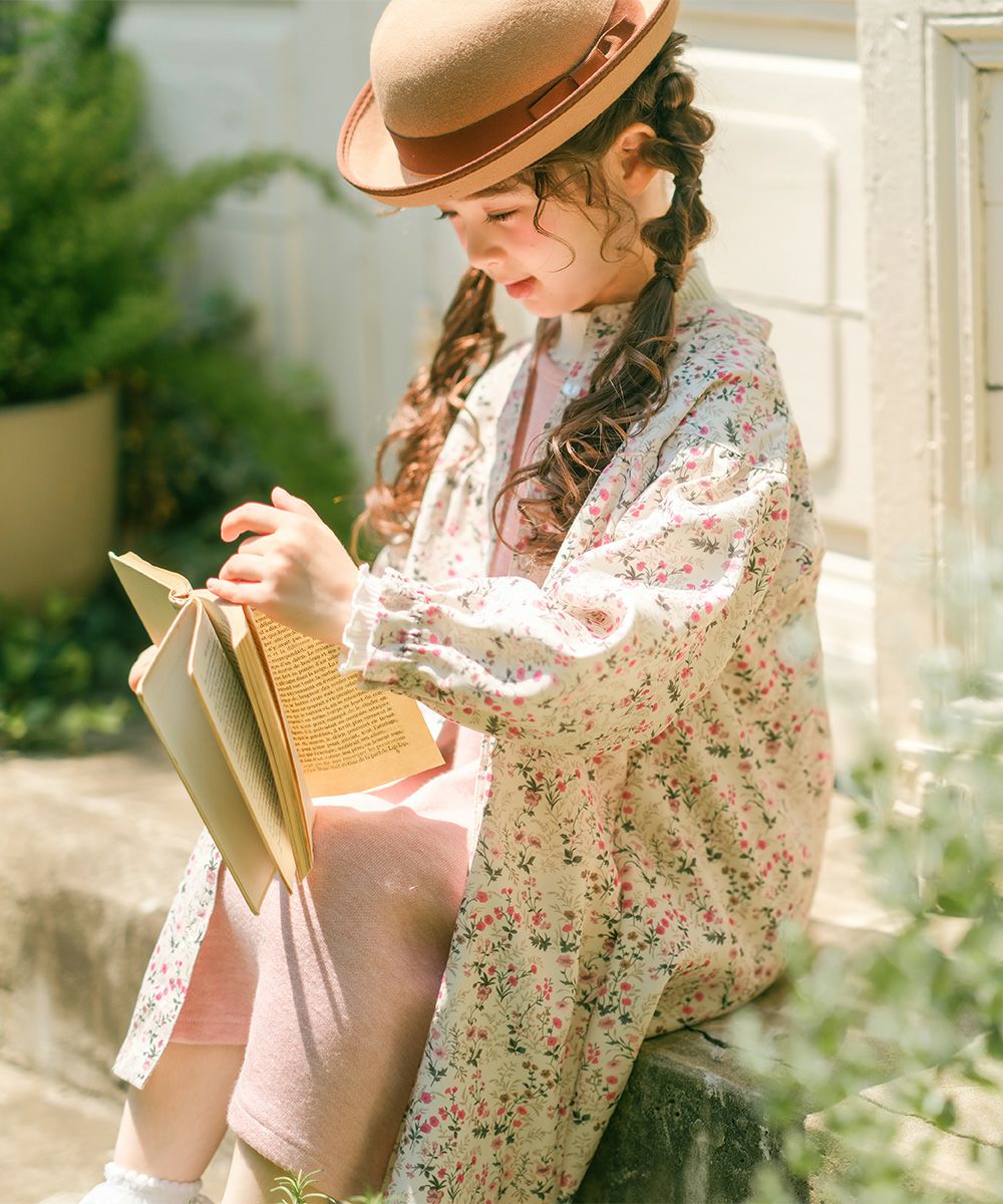 ベビー服 女の子 花柄 ボタン開き ワンピース アイボリー(12) モデル画像4