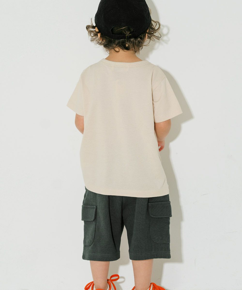 ベビー服 男の子 綿100％ 電車 ロゴ 刺繍 Tシャツ ベージュ(51) モデル画像全身