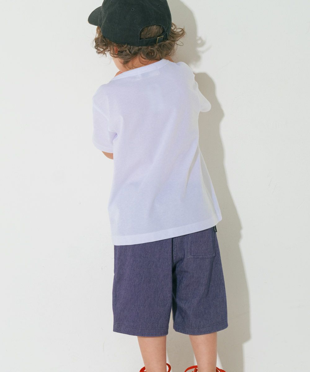 ベビー服 男の子 綿100％ はたらく車 ワッペン ロゴ 刺繍 Tシャツ オフホワイト(11) モデル画像全身