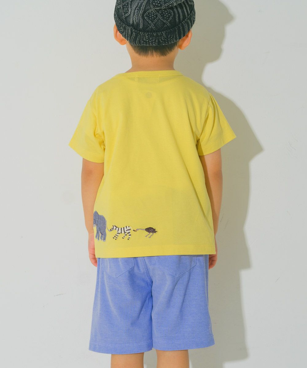 ベビー服 男の子 綿100％ ショベルカー＆動物ワッペン ロゴ刺繍 Tシャツ イエロー(04) モデル画像全身