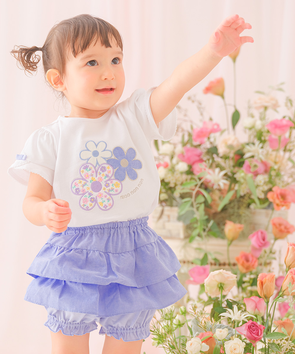 ベビー服 女の子 綿100％ お花 ロゴ刺繍 リボンつきTシャツ オフホワイト(11) モデル画像1