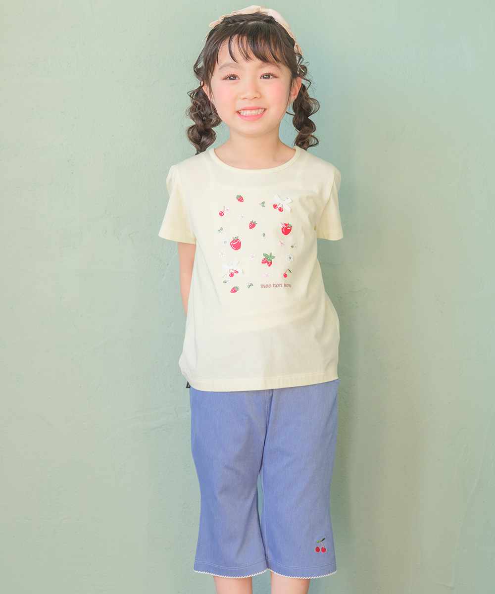 ベビー服 女の子 デニムツイルニット チェリー刺繍 ブーツカットパンツ ブルー(61) モデル画像アップ