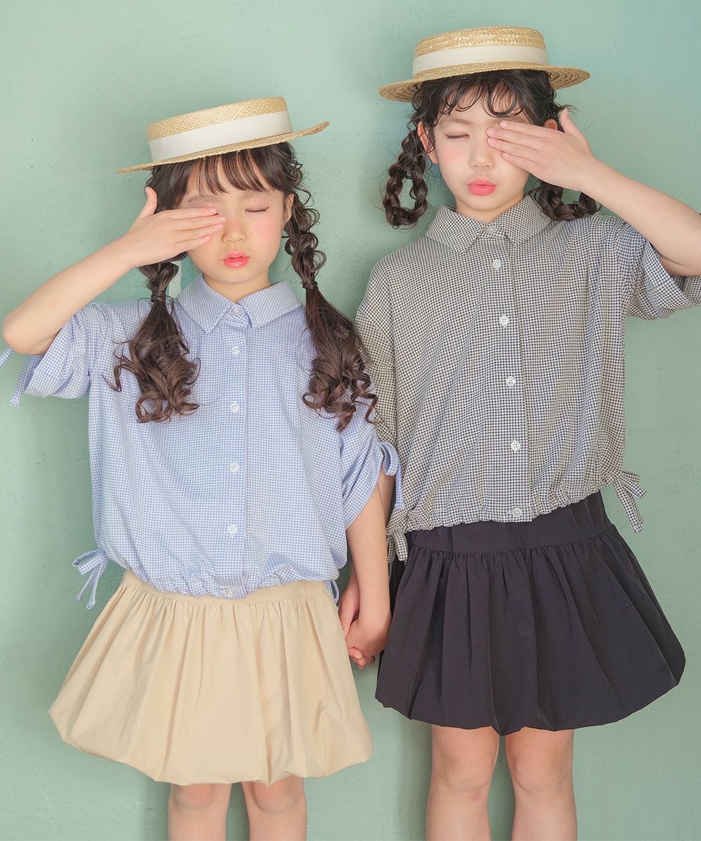 子供服 女の子 チェック柄 2way 襟付き前開きシャツ ホワイト×ブラック(10) モデル画像1