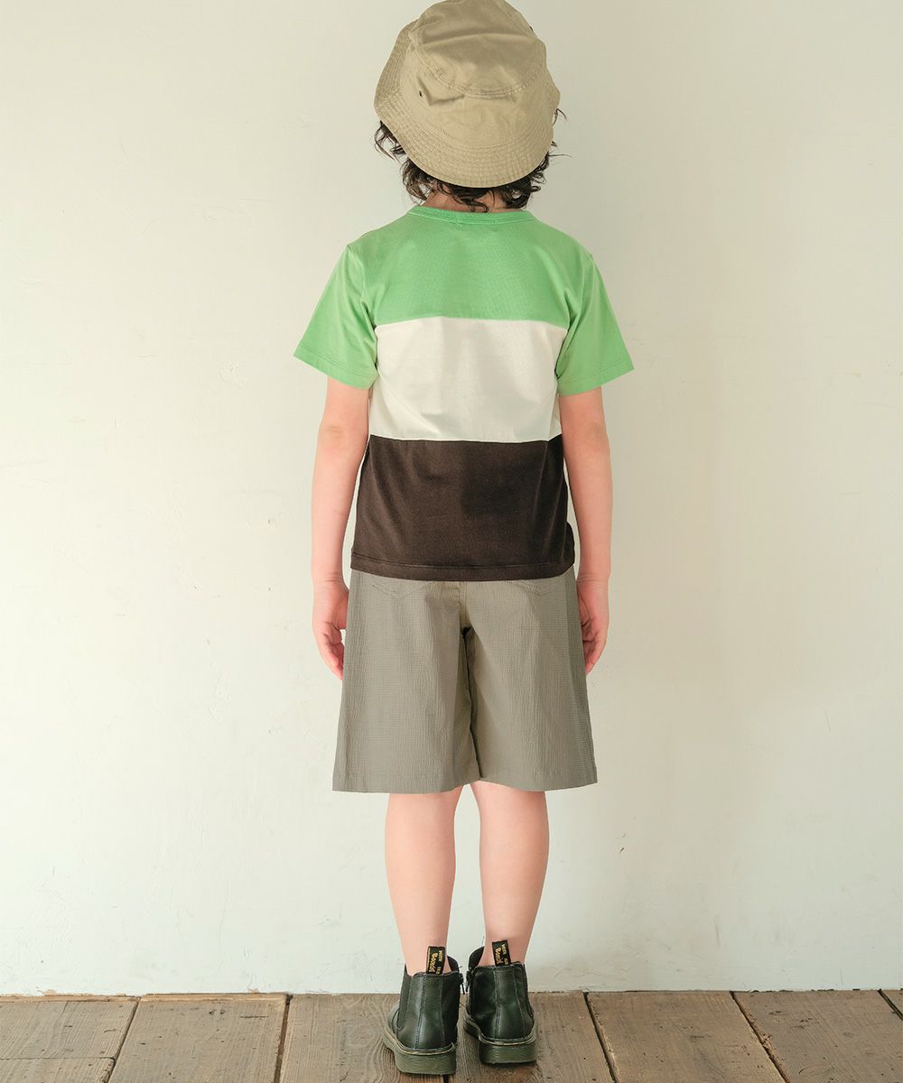 子供服 男の子 ストレッチサッカー ロゴワッペン ハーフパンツ グレー(09) モデル画像2